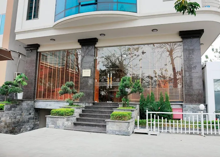 Khách sạn Kenny 3*