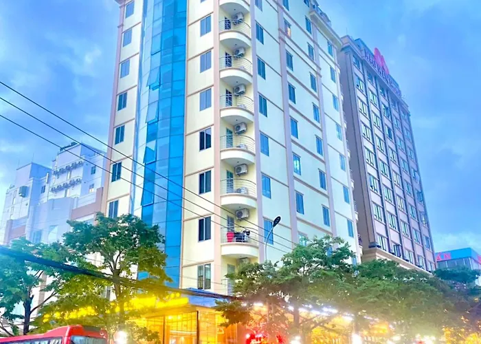 Khách sạn Kenny