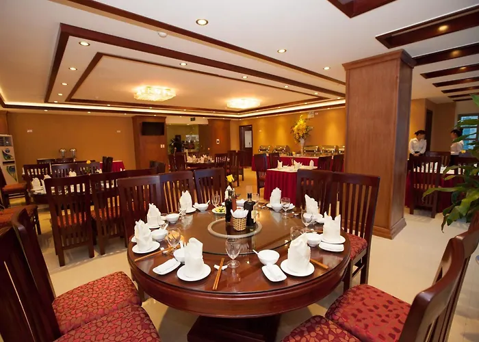 Kenny 3* Hạ Long